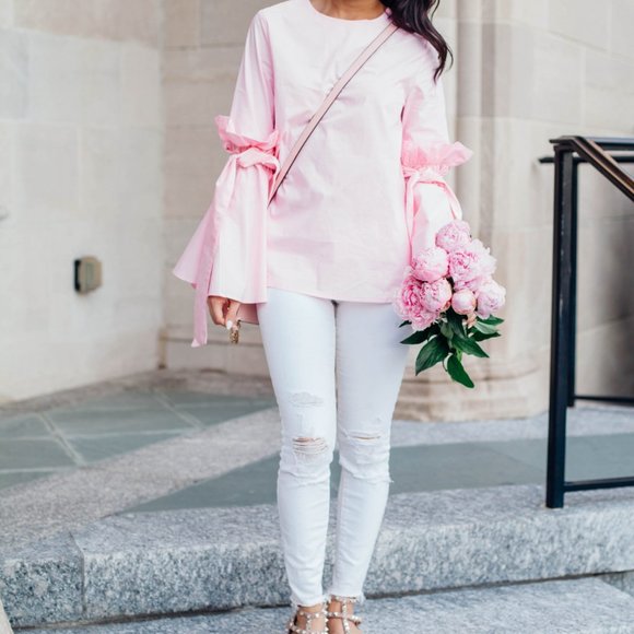 Chicwish Tops - Chicwish Women’s Pink blouse